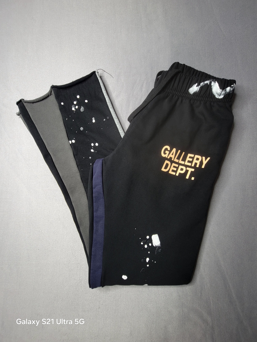 Gallery Dept Flare Painted Mens Sweatpants Color Black.navy.grey Size M